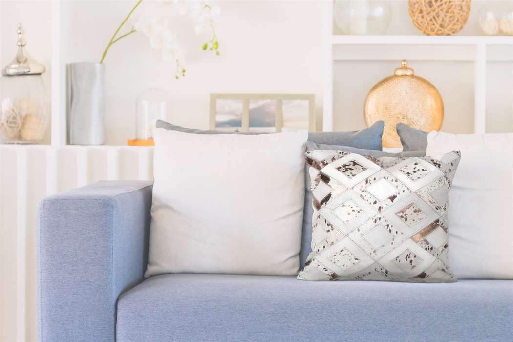 Spark Pillow 110 ivory / chrome 45cm x 45cm - Afbeelding 2