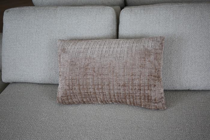 Kussen Dastak 40x60cm beige