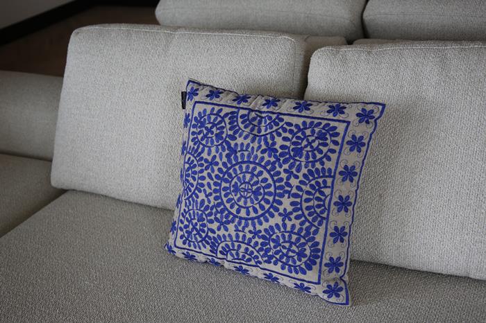 Kussen Lagarto 45x45cm blauw