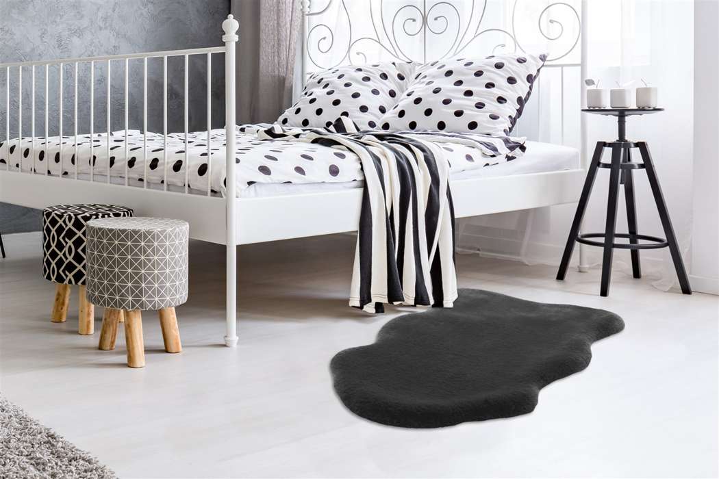 badmat Rabbit Sheepskin 200 antraciet 60x90cm - Afbeelding 2