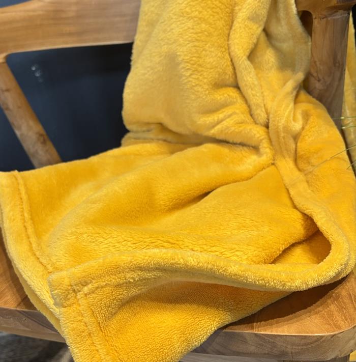 Plaid Olaf Golden Glow