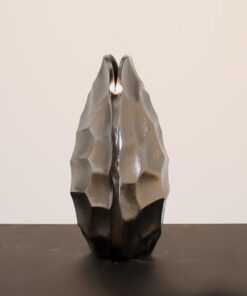 Alternative view of Vase Calori small raw nickel
